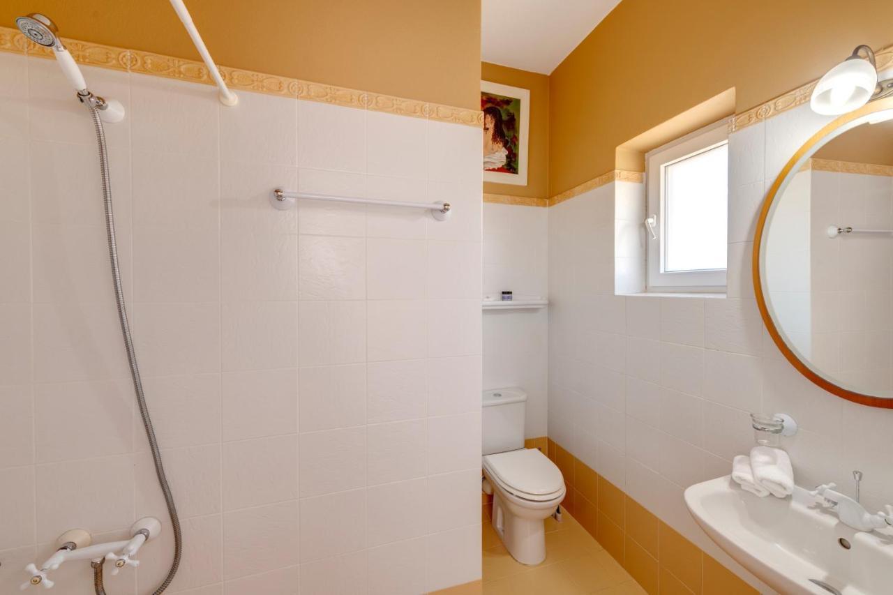 Cycladic Aura - Traditional Holiday Cottage Finikas  Bagian luar foto