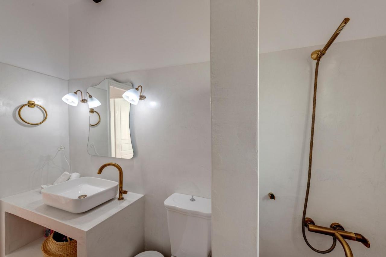 Cycladic Aura - Traditional Holiday Cottage Finikas  Bagian luar foto
